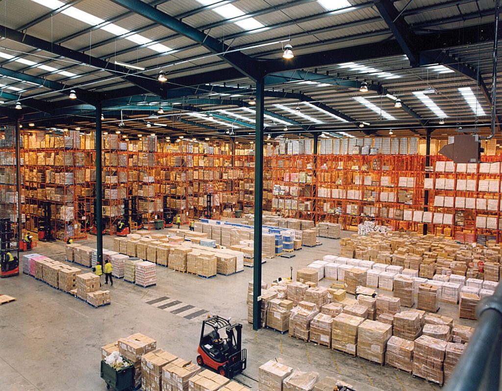 Warehouse with pallet racking where shipments from several suppliers are consolidated